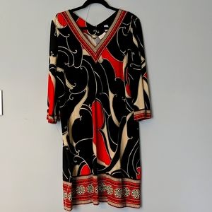 V-Neck dress, multi-color patterned Chico size 3